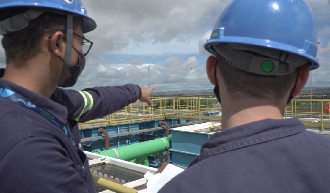 Estação de Tratamento de Água de Arapiraca recebe estudantes da Ufal  para visita técnica