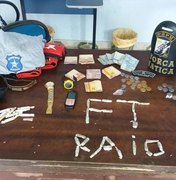 Após denúncia, PM prende três suspeitos de tráfico de drogas em Arapiraca 
