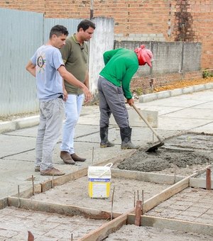 Governo Ronaldo Lopes investe em obras que melhoram qualidade de vida dos penedenses