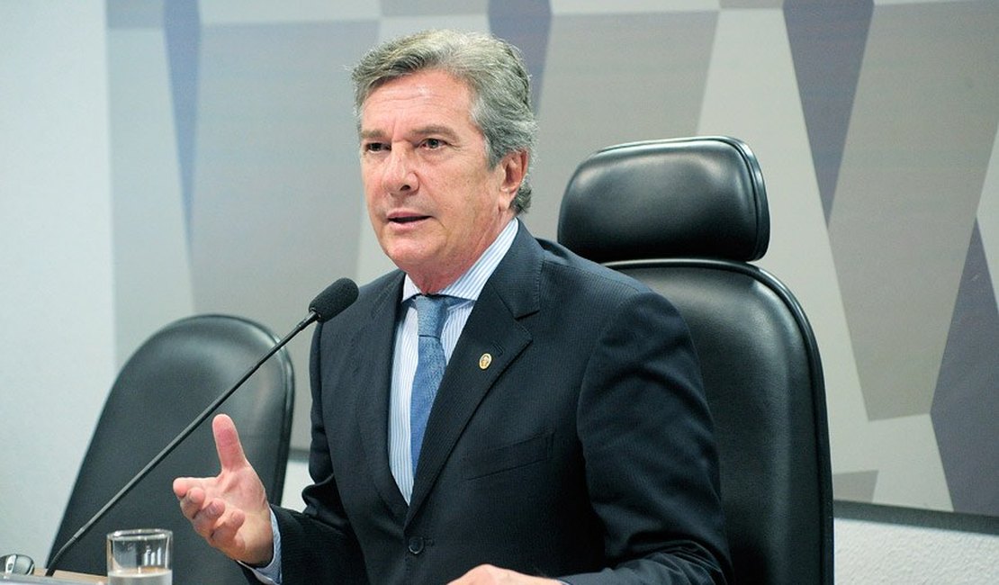 Fernando Collor é eleito presidente da Comissão de Relações Exteriores