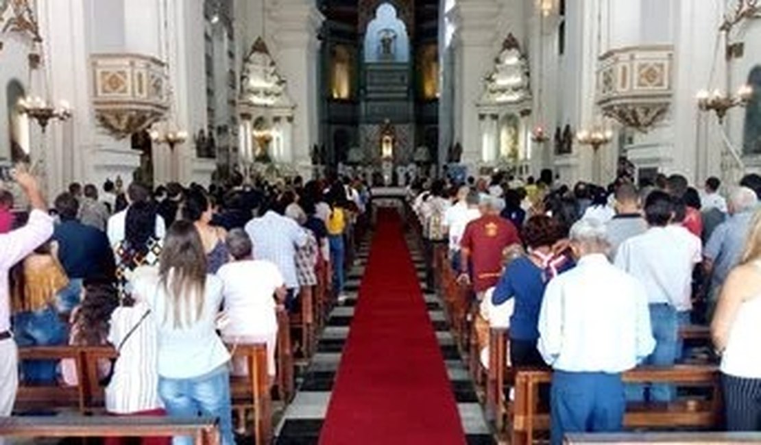 Arquidiocese de Maceió divulga horários das celebrações de fim de ano