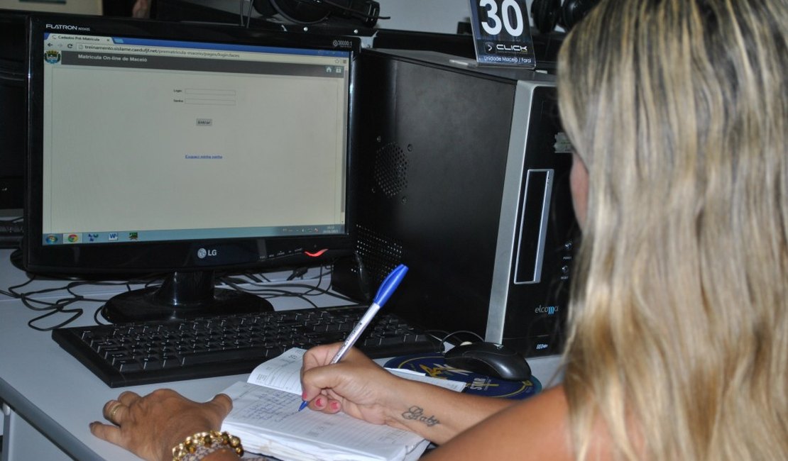 Semed trabalha para resolver intermitências no matrícula online