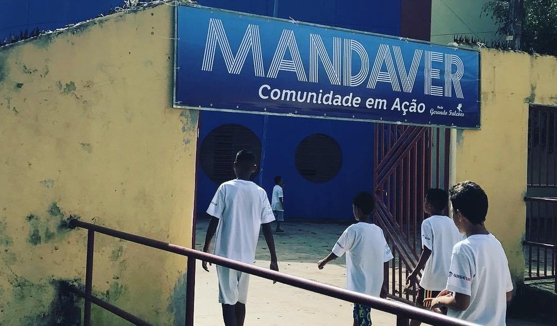 ONG Mandaver promove Curso de Inglês para comunidade do Vergel