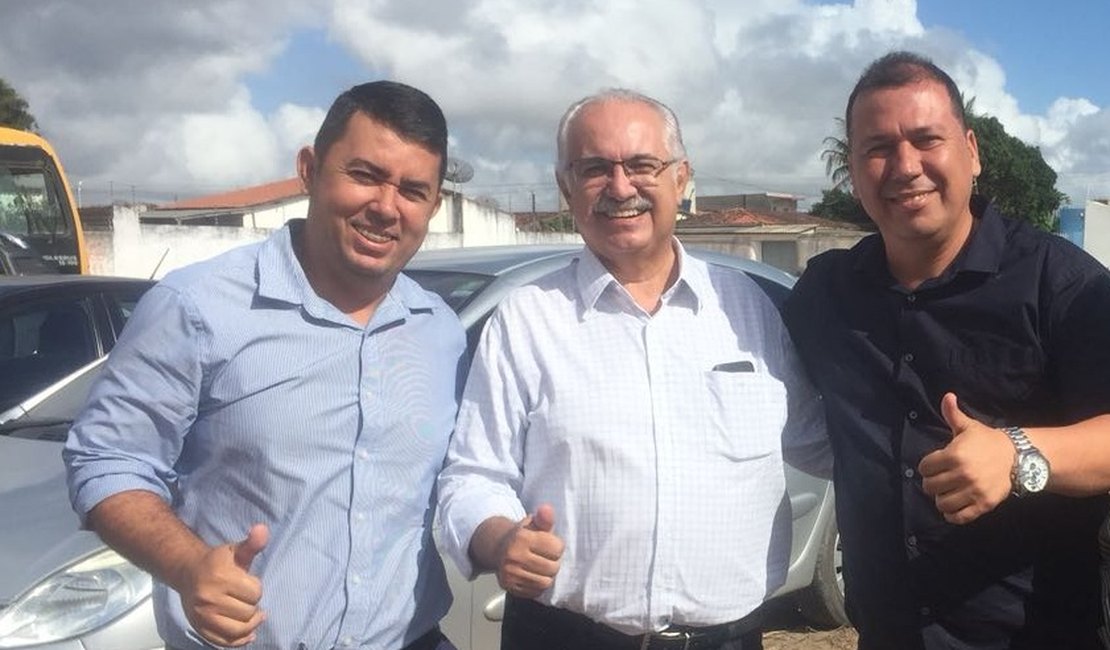 Vereadores prestigiam inauguração de ginásio que homenageia ex-jogador do ASA