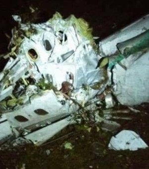 Vídeo: polícia divulga imagens do resgate as vítimas do acidente de avião na Colômbia