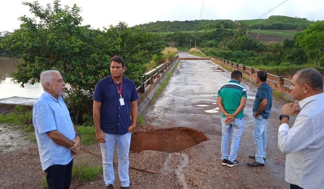 Estradas e pontes da zona rural de Penedo e Coruripe serão recuperadas
