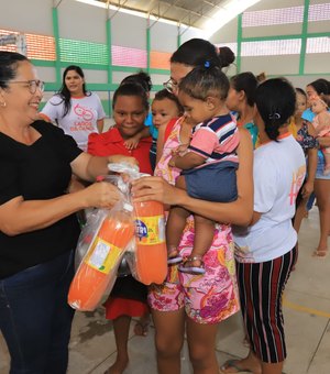 Prefeitura de Lagoa da Canoa distribui kits alimentícios e proporciona mesa mais farta na Semana Santa