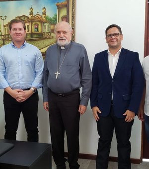 Marx Beltrão busca ocupar espaços deixado por Carimbão na igreja católica