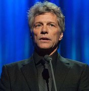 Bon Jovi compra mansão de R$ 229 milhões à beira-mar na Flórida
