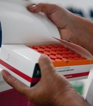 Ministério distribui mais 2,6 milhões de doses da Coronavac