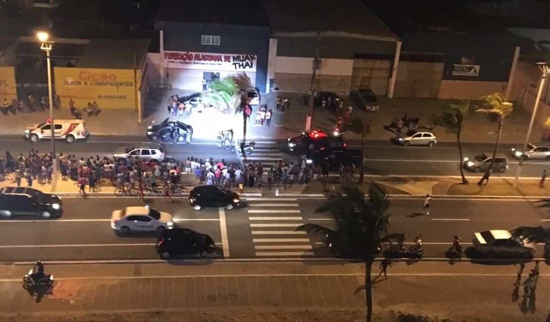Homem com sinais de embriaguez ameaça e atropela policial em Maceió