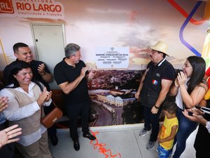 Gilberto Gonçalves inaugura nova escola com capacidade para mais de 1.500 alunos, com a presença Arthur Lira