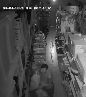 Câmera de segurança flagra furto em estabelecimento da Jatiúca