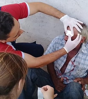 Idoso fica ferido após cair de bicicleta em Arapiraca
