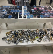 Goiano é preso em shopping de Maceió com 100 celulares furtados