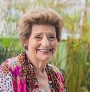 Aos 92 anos morre a escritora Zibia Gasparetto