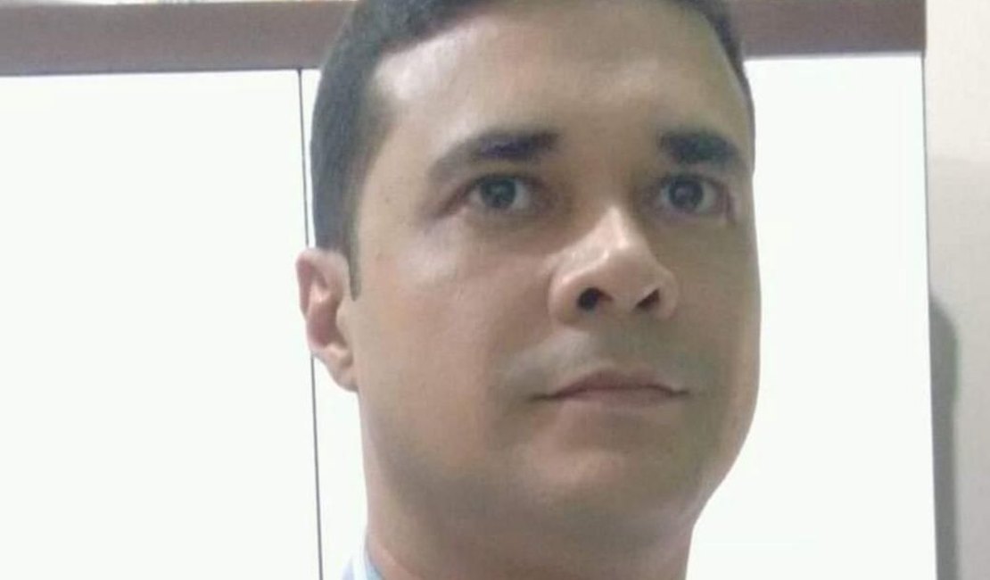 Professor que matou irmão PM em Arapiraca consegue liberdade provisória, mas permanece internado