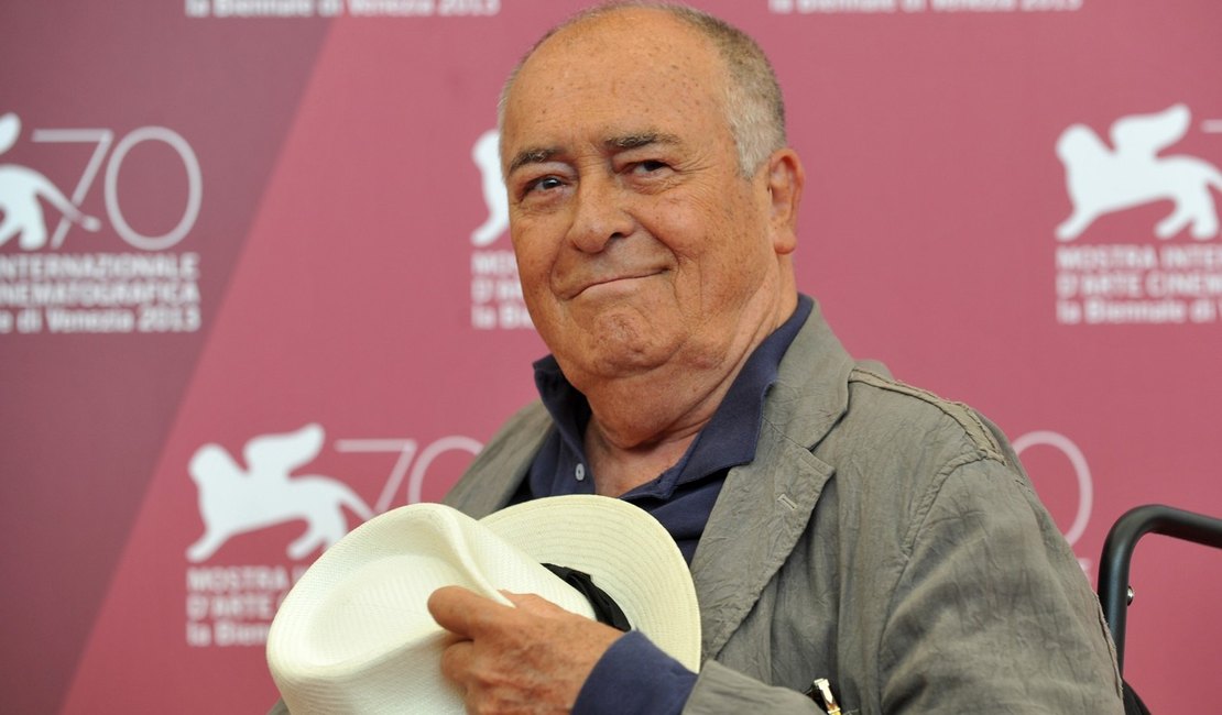 Morre aos 77 anos, diretor de filme polêmico, Bernardo Bertolucci