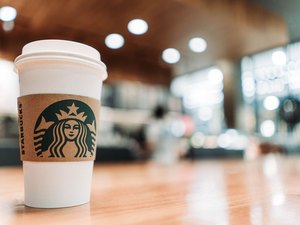 Starbucks: clientes relatam lojas fechadas após anúncio de recuperação judicial