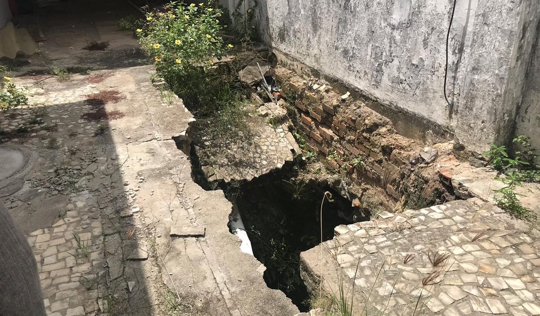 Braskem retoma visitas a imóveis afetados por rachaduras no Pinheiro