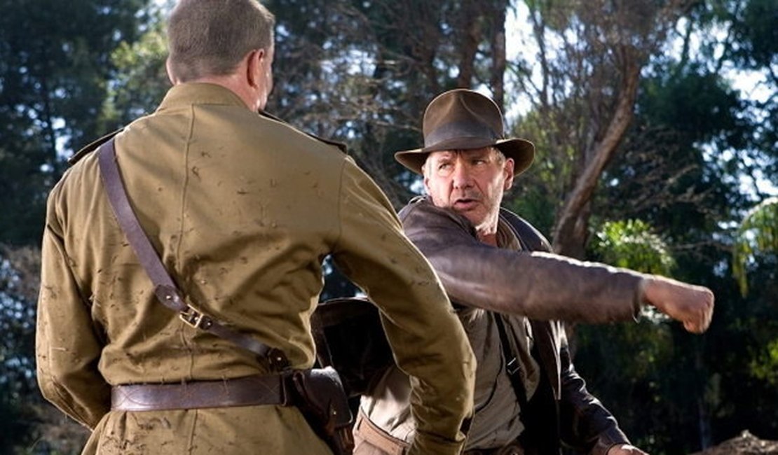 Harrison Ford volta a gravar 'Indiana Jones' depois de acidente