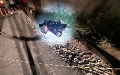 Colisão  resulta em morte de um motociclista, em São Sebastião