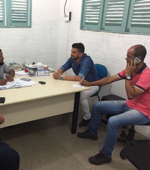 Coruripe acerta com o técnico Joécio Barbosa e o preparador Rodrigo Albuquerque