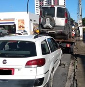 Fiscalização autua e remove veículos de transporte clandestino