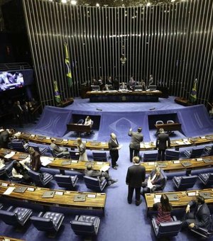 Bolsonaro 'agrada' deputados alagoanos com pagamento de emendas