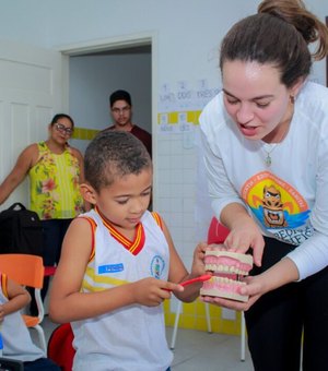 Prefeitura de Penedo e Expedição Científica promovem ações de saúde e educação