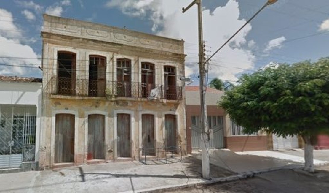 MPE tenta salvar patrimônio histórico em ruínas no município de Pão de Açúcar 