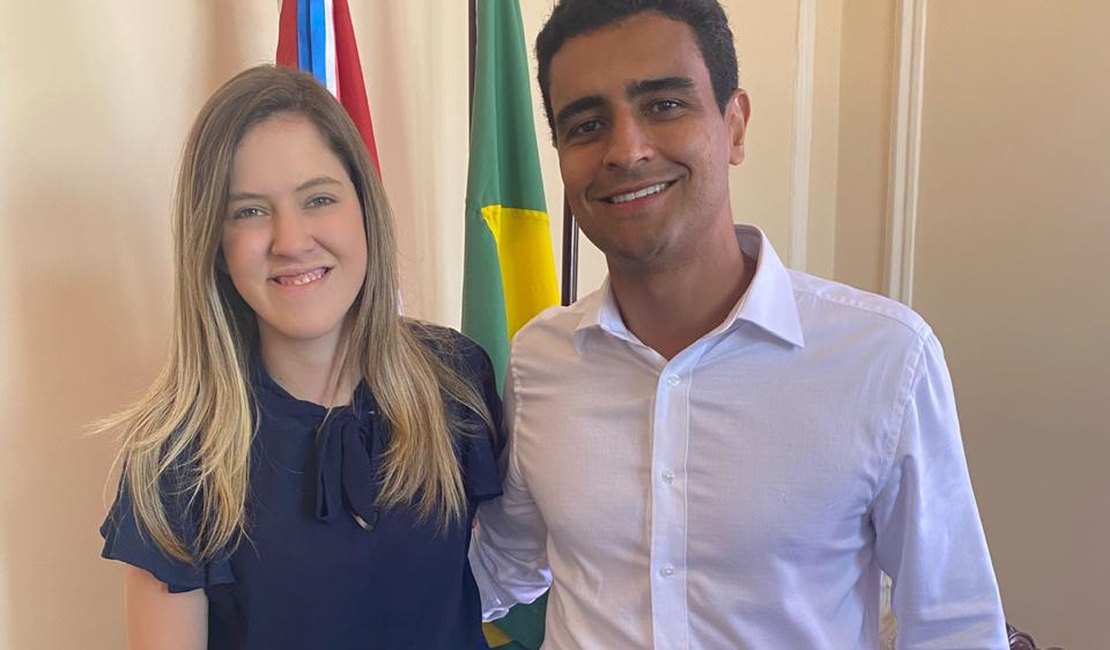 Deputada Cibele Moura se reúne com prefeito eleito JHC e diz que, passada a eleição, “o trabalho por Maceió começou”