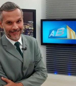 Jornalista Alexandre Farias é transferido para hospital do Recife