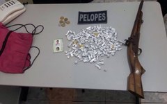 Traficante foi preso em Piaçabuçu com espingarda e 178 bombinhas de maconha