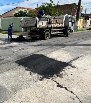 Tabuleiro, Prado, Jacarecica, São Jorge e Poço recebem melhorias no asfalto