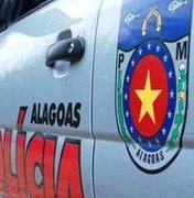 Polícia prende casal suspeito de porte ilegal de arma de fogo, em Arapiraca