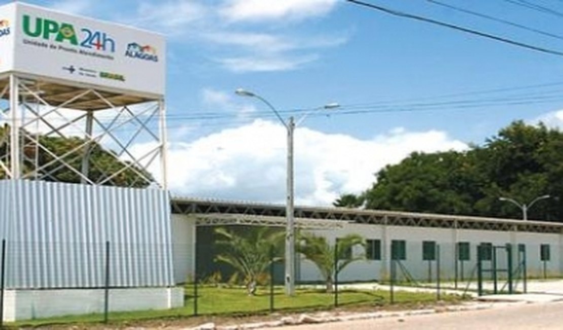 Criminosos estouram pneu de carro e atiraram em passageiro na cidade de Penedo