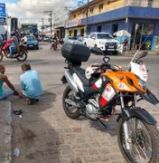 Colisão entre carro e moto deixa homem ferido em Arapiraca