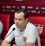 Técnico do CRB elogia atuação diante do Vitória: 'Para a história'
