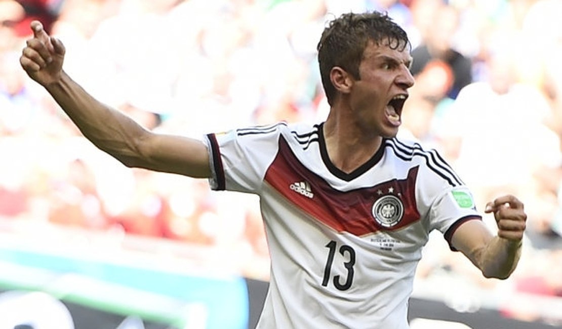 Thomaz Müller, oito gols em Copas. E é apenas um menino