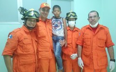 CBMAL retira zíper de metal preso na pálpebra de criança de oito anos 