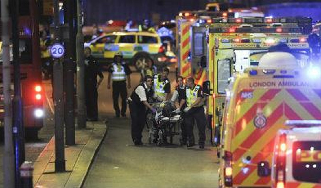 Feridos do atentado em Londres estão em estado crítico