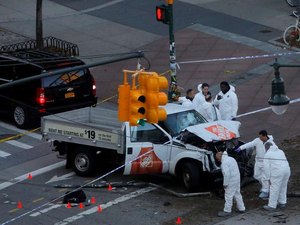 Atentado em Nova Iorque: suspeito de ataque seguiu planos do Estado Islâmico, diz polícia