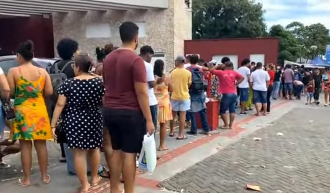 Filas marcam último dia para regularização do título eleitoral, em Alagoas