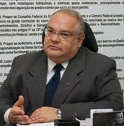 Presidente do CSA admite negociação avançada com Osvaldo