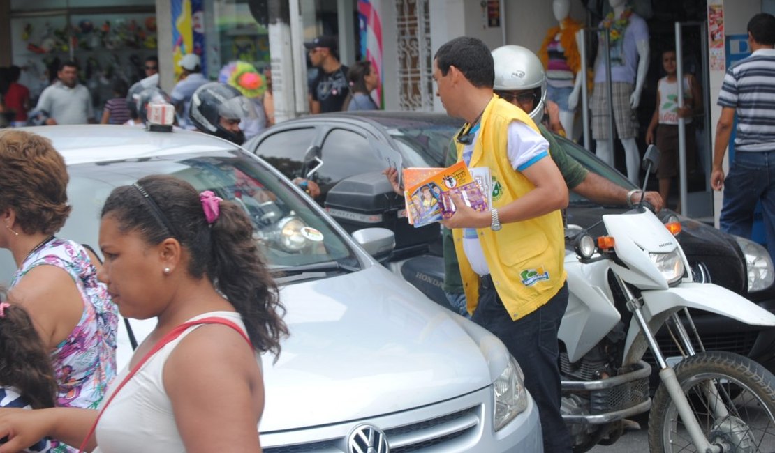 SMTT e Detran vão realizar ações do Movimento Maio Amarelo no Centro de Arapiraca