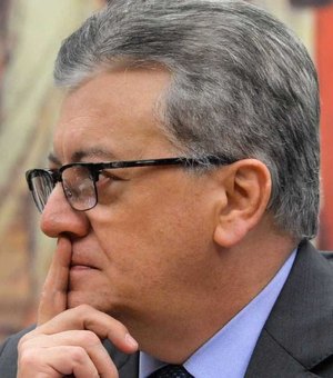 Moro condena ex-presidente da Petrobras e do BB a 11 anos de prisão