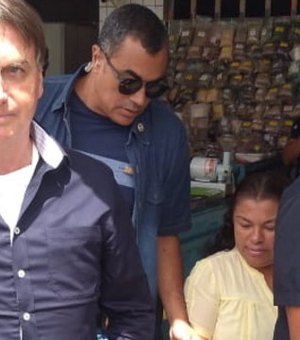 'Não fui passear, fui ver o povo', diz Bolsonaro sobre giro em Brasília
