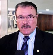 Posse de Almeida na pasta de Esportes terá a presença do senador Renan Calheiros