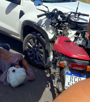 Acidente entre carro e moto é registrada em Delmiro Gouveia